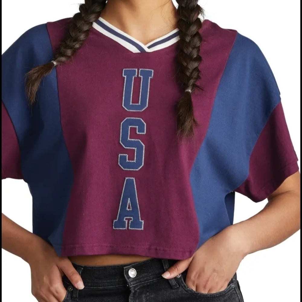 Champion USA Colorblock Cropped Varsity Tee – Size Large